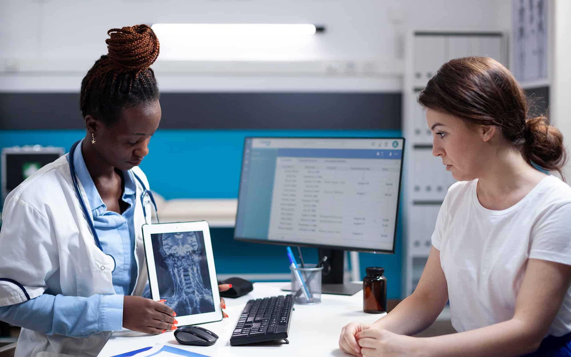 Solutions for tomorrow Delivers Mobile Xray Units to Mobile Medical